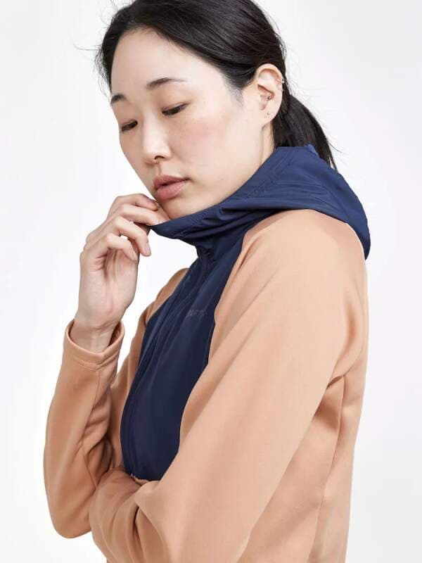 W Mikina CRAFT ADV Essence Jersey Hood - náhled 4